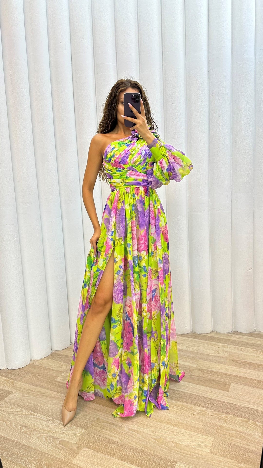 Kim | Soft Silhouette Dress